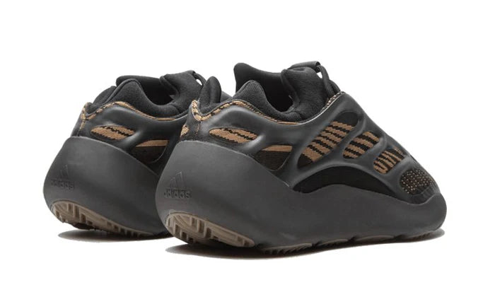 Adidas Yeezy 700 V3 Clay Brown-GY0189-schoenen JHypes