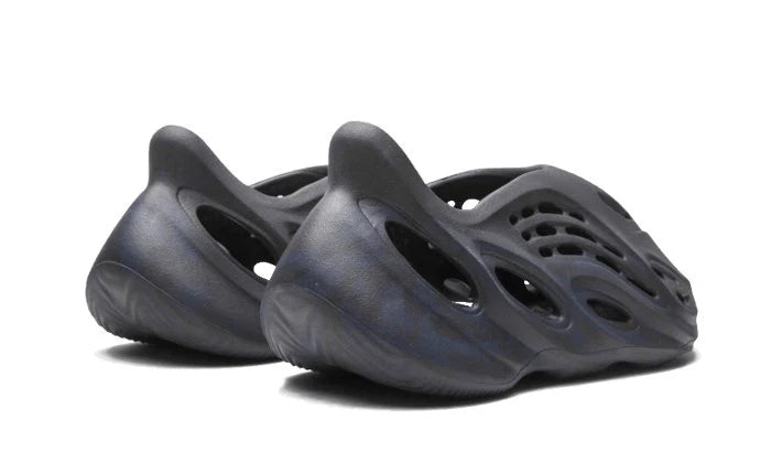 Adidas Yeezy Foam RNNR Onyx-HP8739-sneakers JHypes