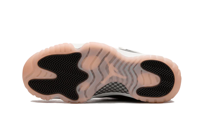 Air Jordan 11 Retro Neapolitan-AR0715-101-schoenen JHypes
