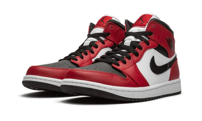 Air Jordan 1 Mid Chicago Black Toe -554724-069-sneaker JHypes