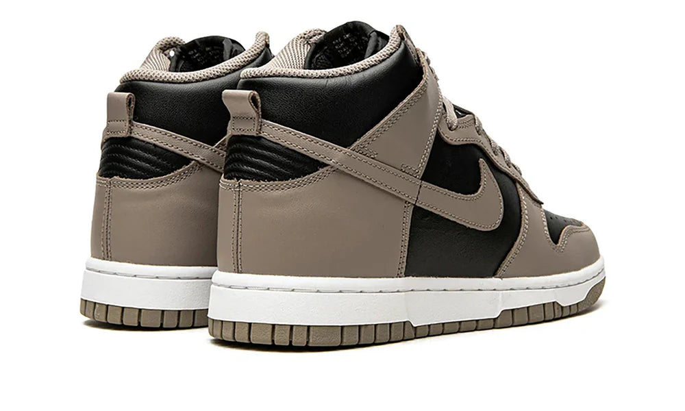 Dunk High Moon Fossil-DD1869-002-schoenen JHypes