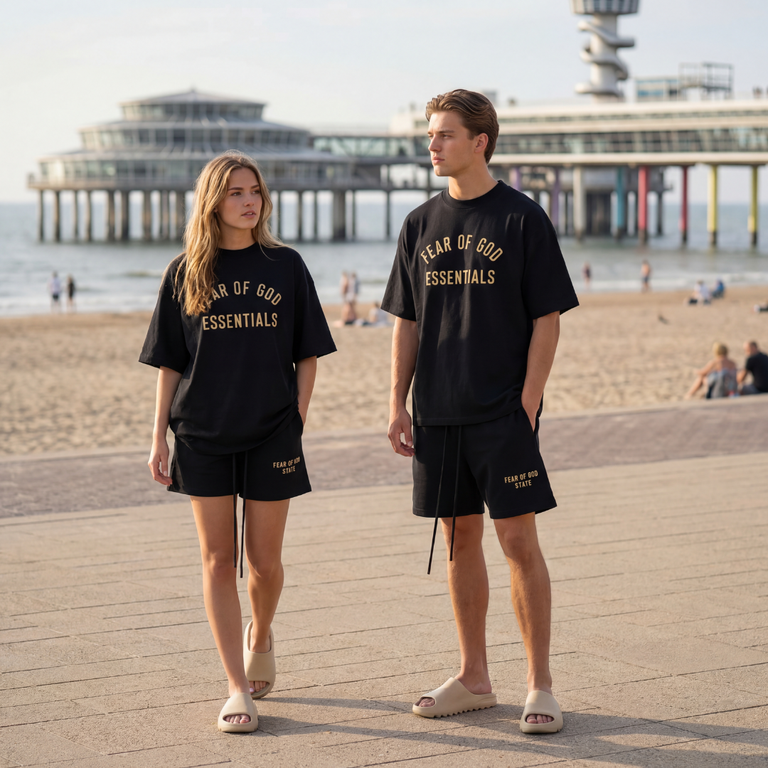Fear of God Essentials FW24 Black Shirt en broek