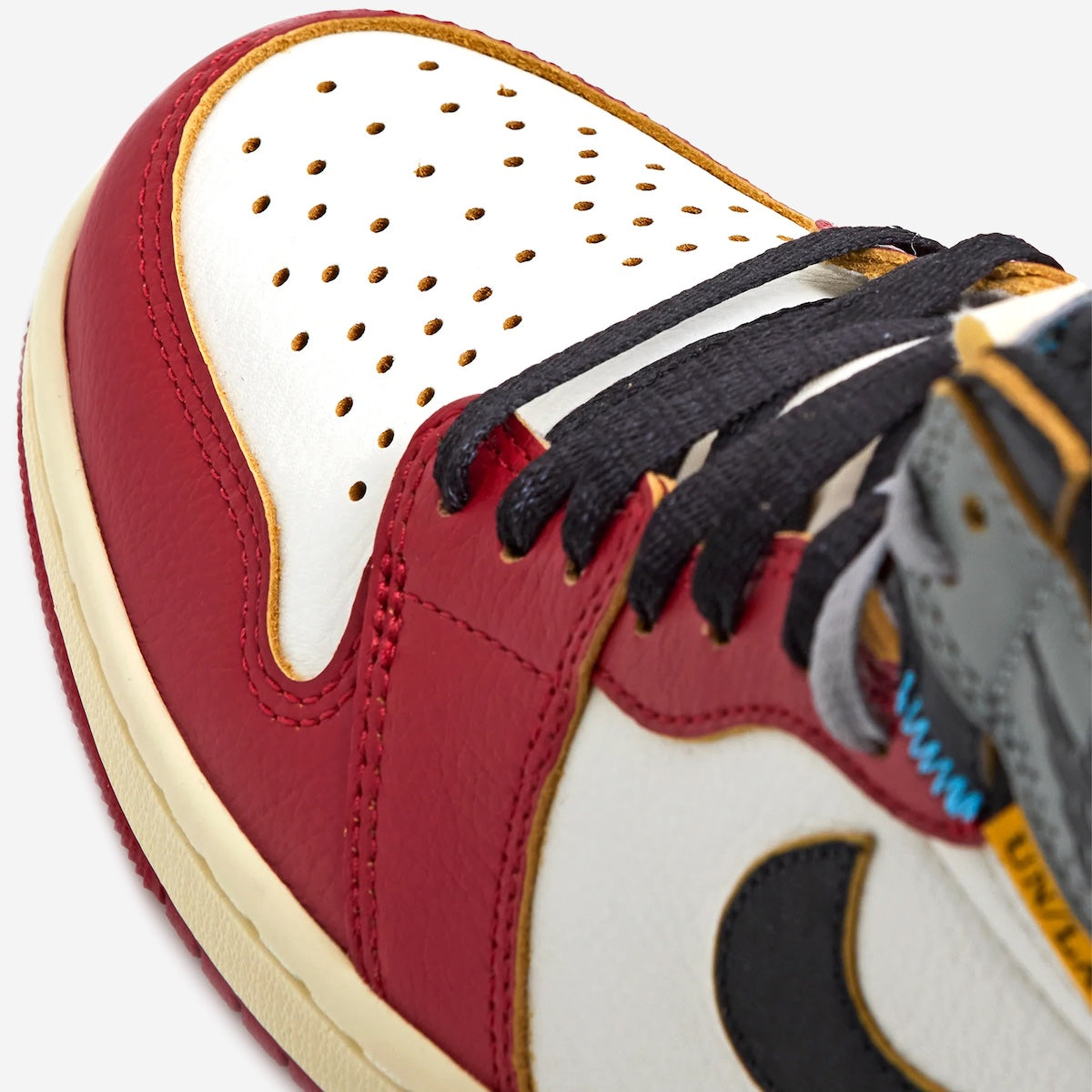 Jordan rood wit Union Sneakers