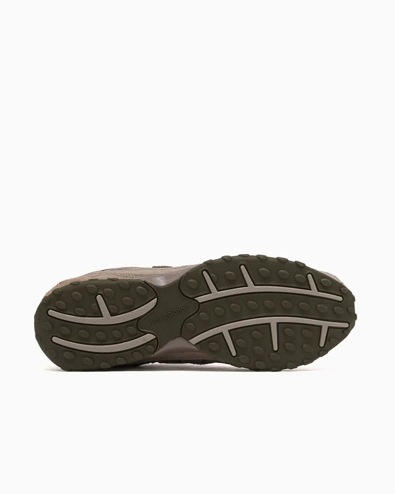 New Balance 204L bruin mushroom