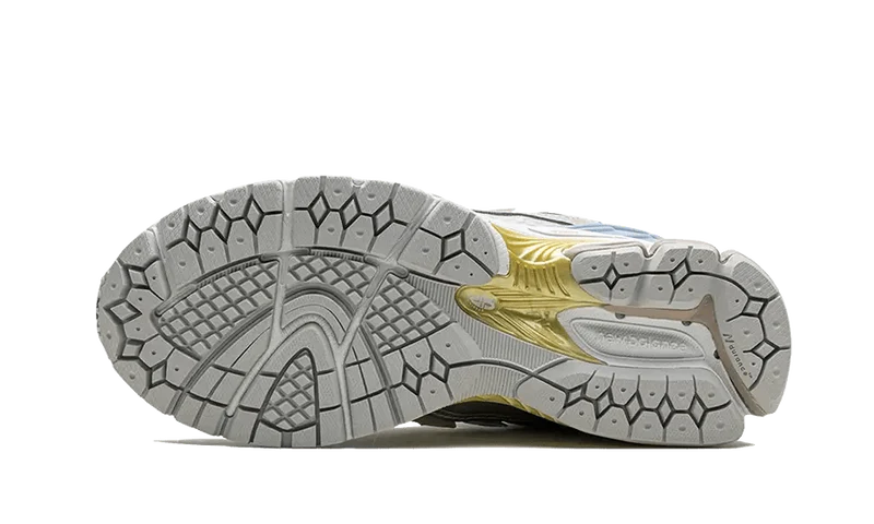 New Balance 1906R Kith White Blue-KITH1906R-WHT-schoenen JHypes