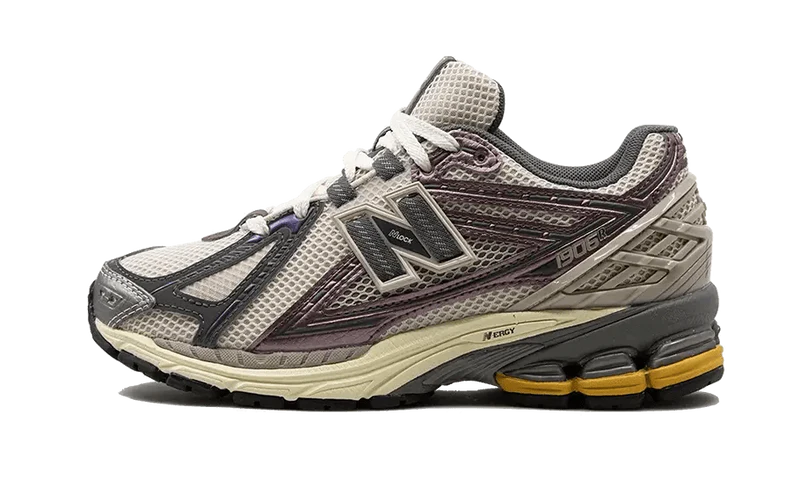 New Balance 1906R Licorice-M1906RRA-JHypes