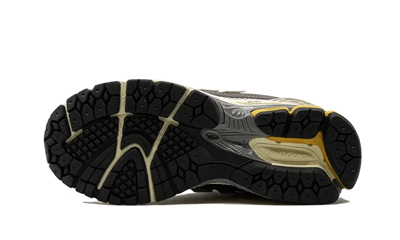 New Balance 1906R Licorice-M1906RRA-sneaker JHypes