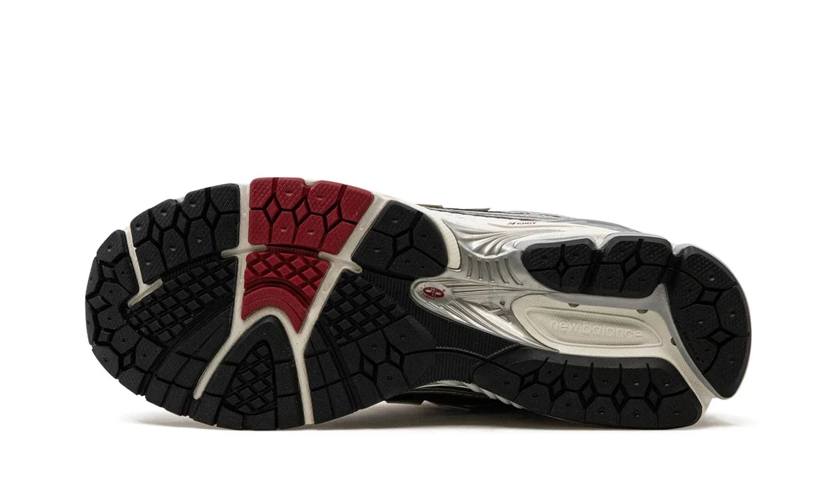 New Balance 1906R Silver Classic Crimson-M1906REA-schoenen JHypes