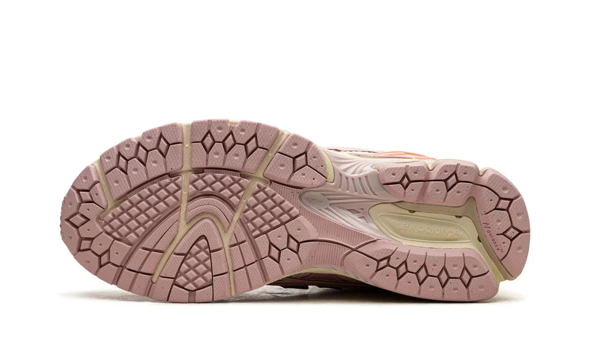 New Balance 1906U Lunar New Year Pink-M1906NLN-schoenen JHypes