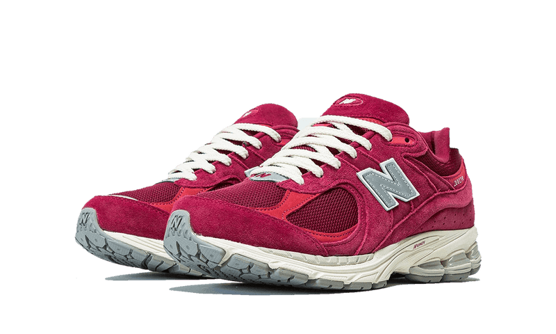 New Balance 2002R Bordeaux-M2002RHA-sneaker-JHypes
