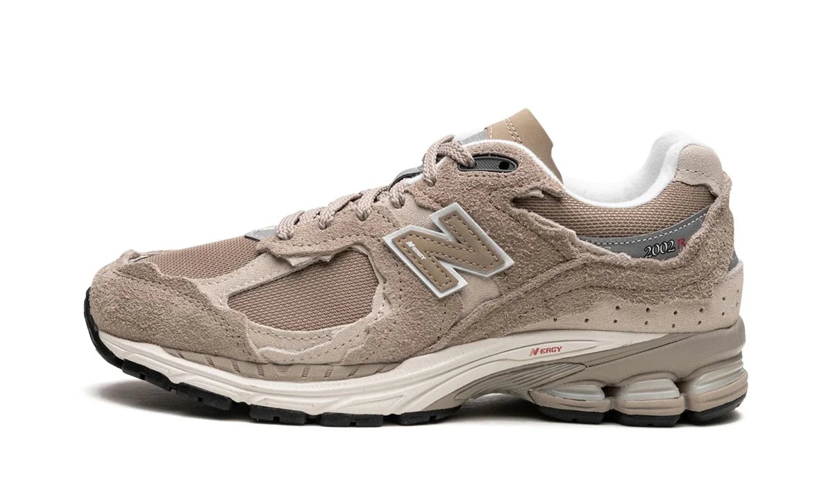 New Balance 2002R Protection Pack Beige-M2002RDL-JHypes