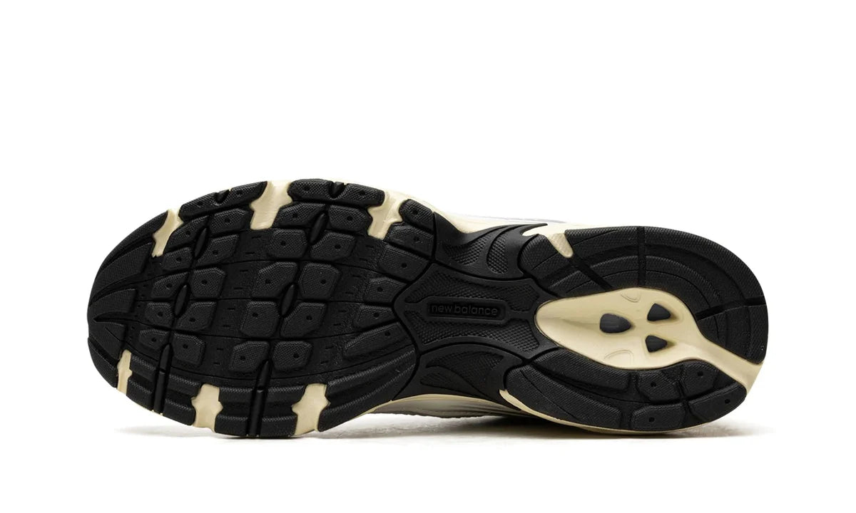 New Balance 530 Silver Cream-MR530TA-schoenen JHypes