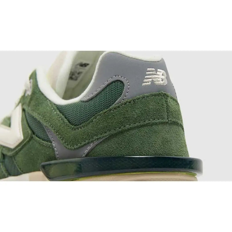 New Balance 9060 Green Suede-U9060VNG-schoenen JHype