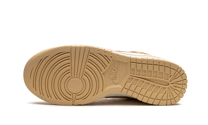 Nike Dunk High Pale Vanilla-DD1869-201-schoenen JHypes