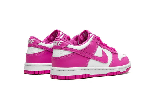 Nike_Dunk_Low_Active_Fuchsia_FJ0704-100_JHypes_Sneaker_Roze