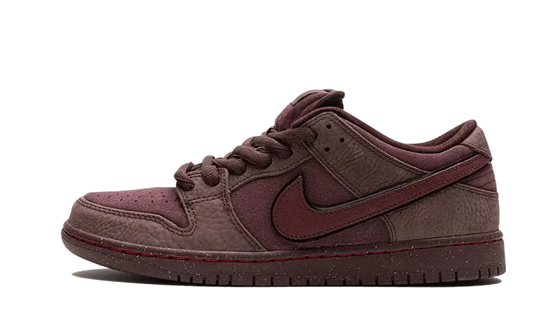 Nike SB Dunk Low City Of Love Burgundy Crush-FN0619-600-JHypes