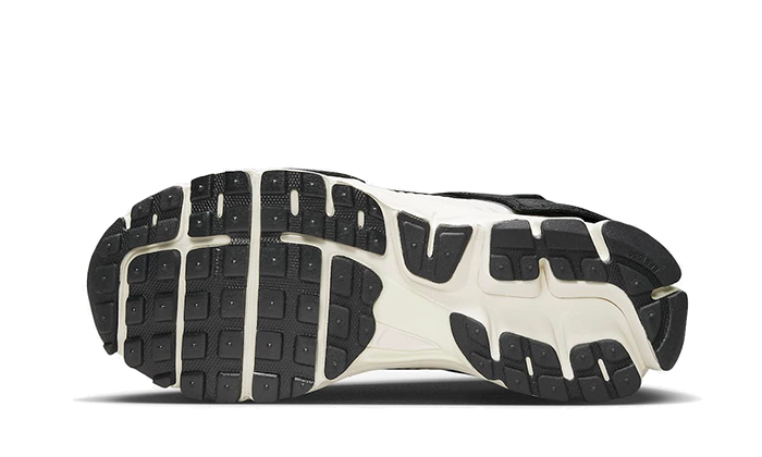 Nike Zoom Vomero 5 Timeless Panda Dunk-FJ5474-133-schoenen JHype