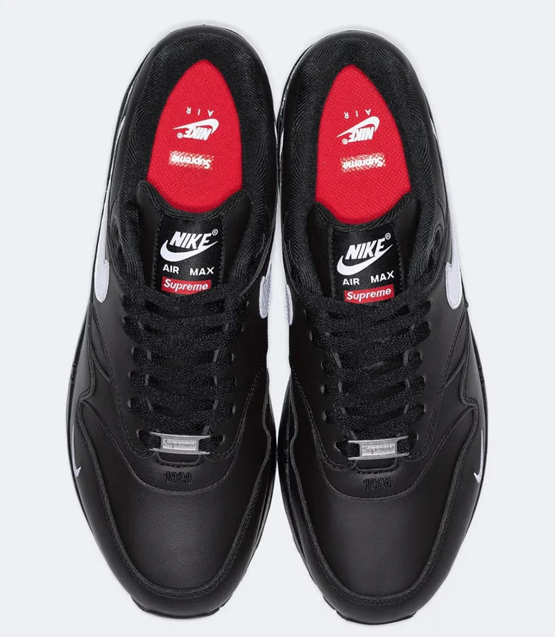 Supreme zwart nike air max 1