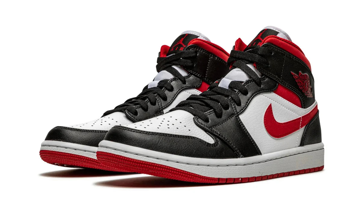 Jordan 1 mid Gym Red Black White