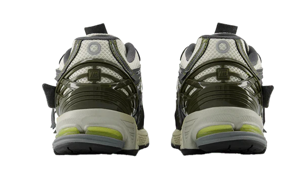 new-balance-1906a-olive-juice-sea-salt-schoenen