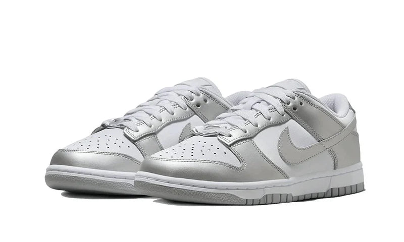 Nike Dunk Low Metallic Silver
