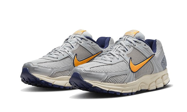 Nike Zoom Vomero 5 Pure Platinum Laser Orange