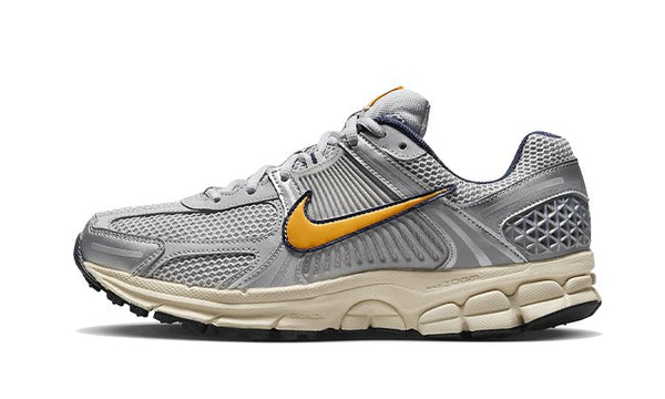 Nike Zoom Vomero 5 Pure Platinum Laser Orange