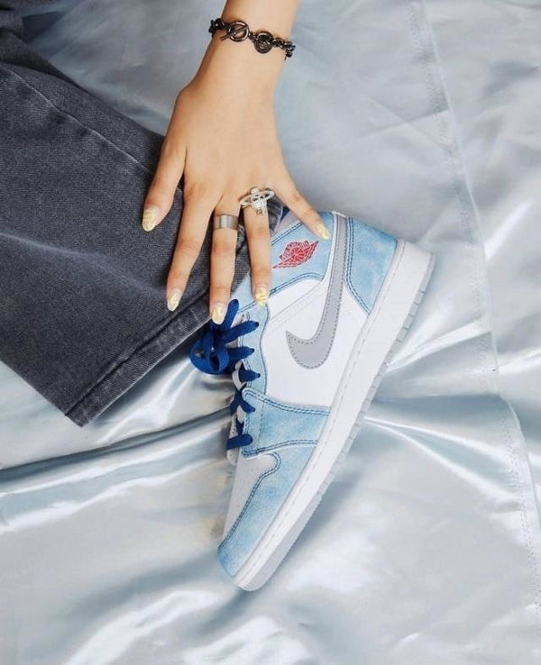 Jordan 1 Mid SE French Blue Light Steel GS-DR6235-401-sneakers-JHypes