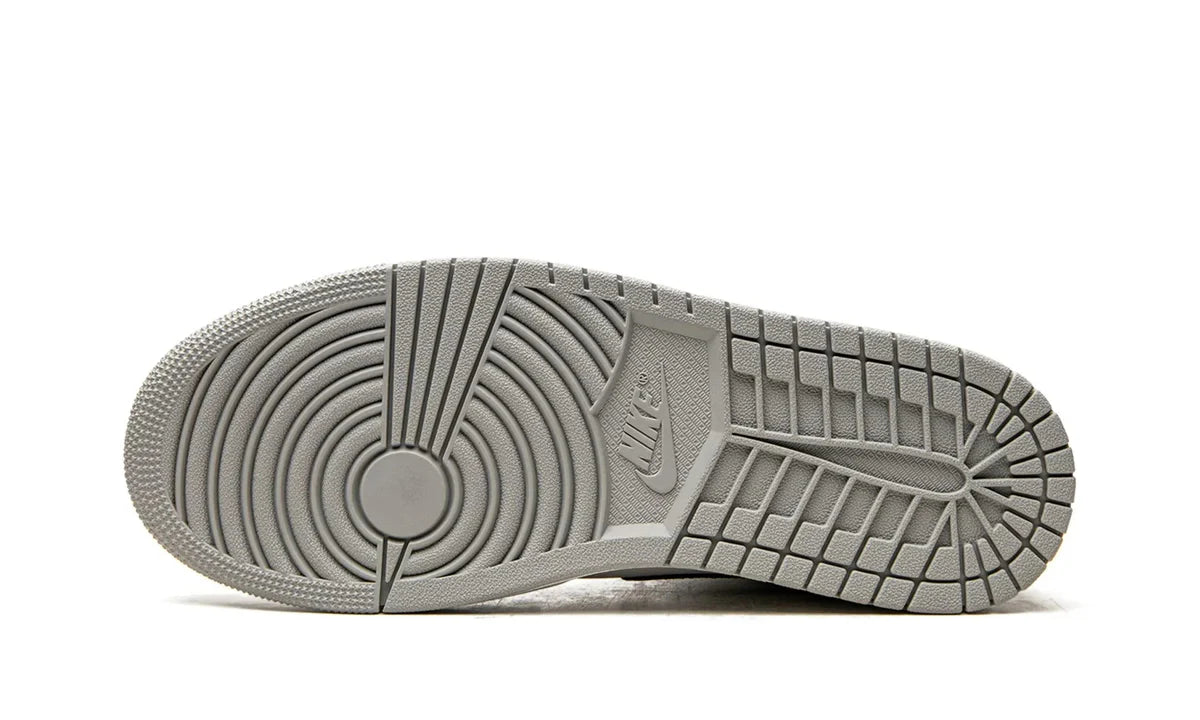 Jordan 1 mid Light Smoke Grey Anthracite-554724-078-schoenen JHypes