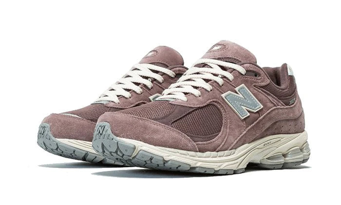 New Balance 2002R Suede Pack Black Fig-M2002RHD-sneaker JHypes