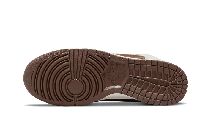 nike dunks light chocolate