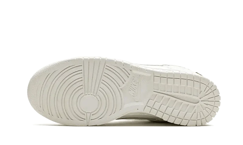 Nike Dunk Low Give Her Flowers-FZ3775-133-schoenen JHypes