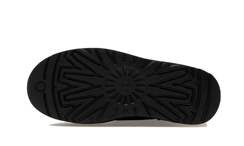 UGG Neumel Platform Chelsea Boot Black-134526-BLK-sneakers JHypes