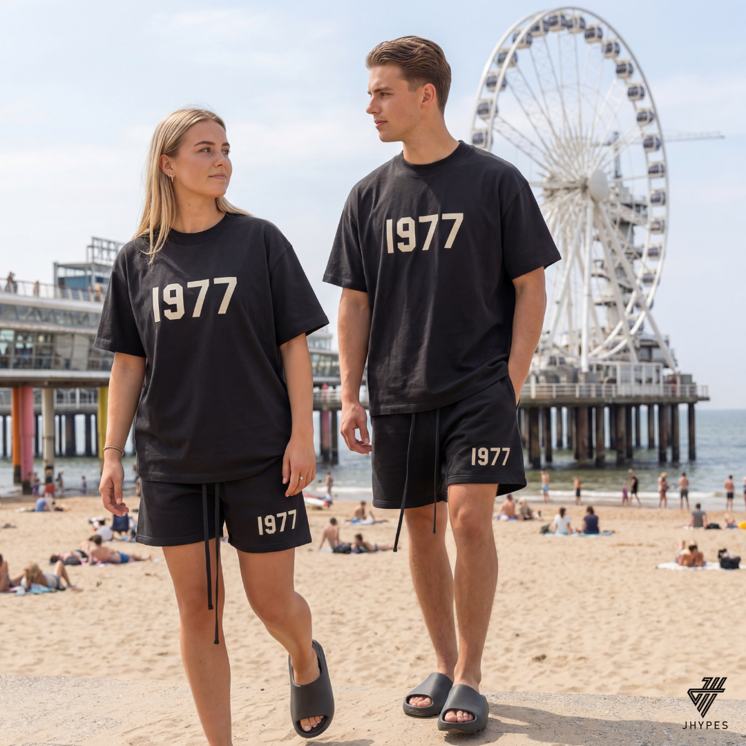 essentials 1977 zwart set