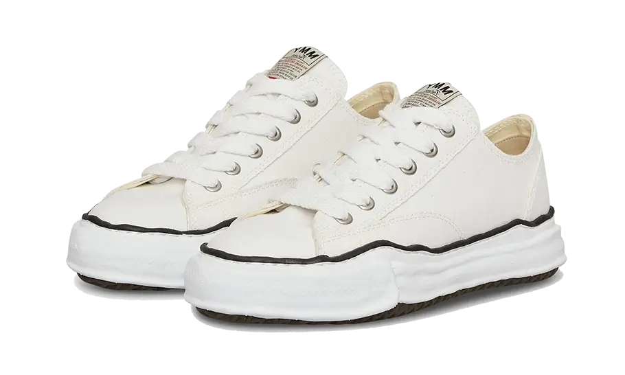 maison mihara wit sneakers