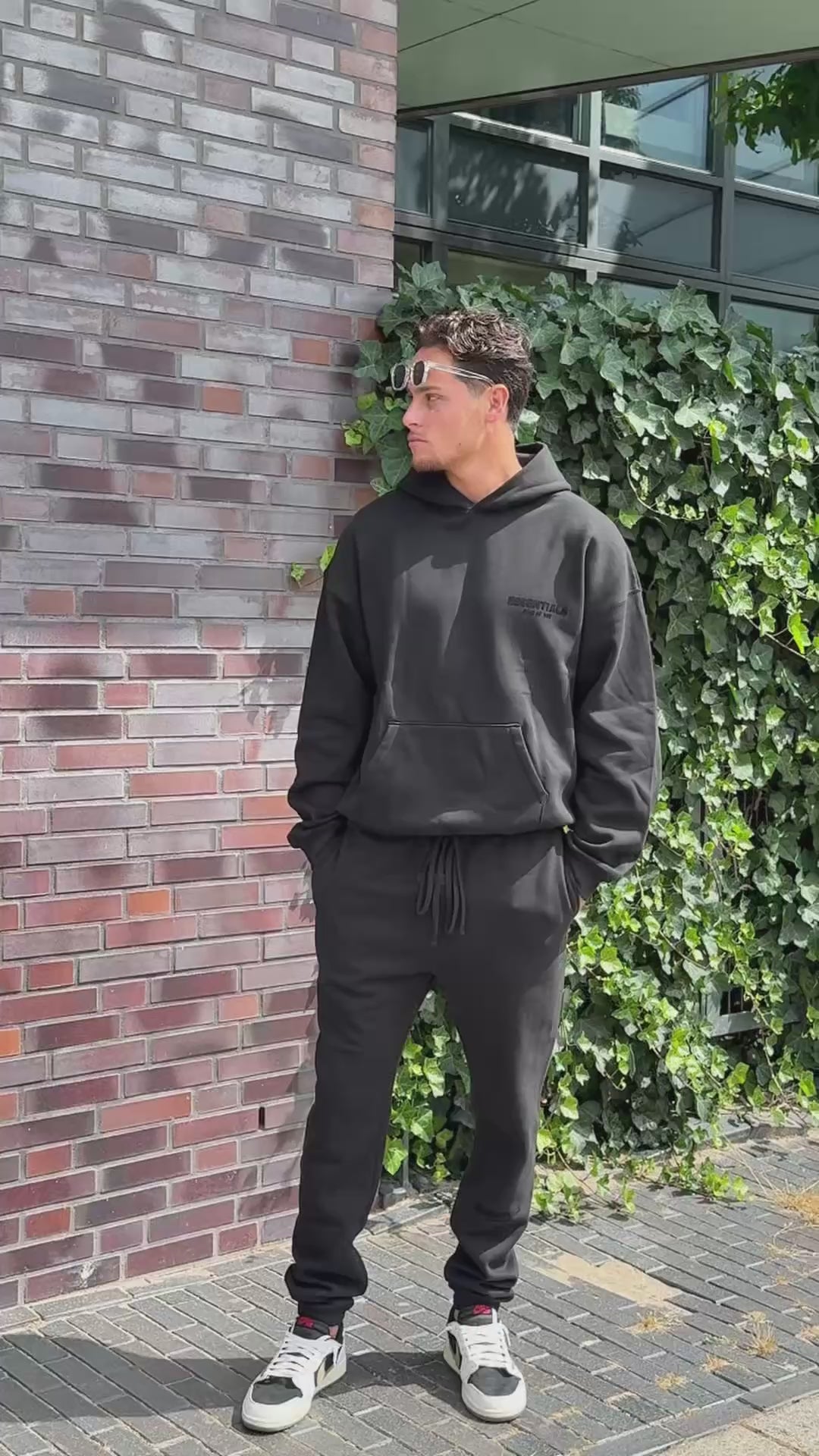 Essentials Fear of god zwart trainingspak